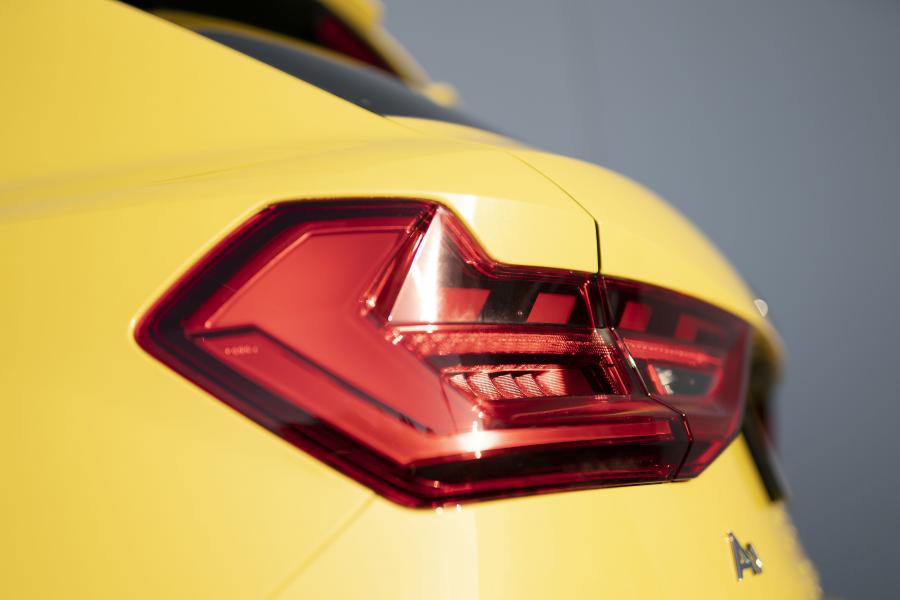 Детали экстерьера Audi A1 citycarver 2019 года  (UK) (фото 23 из 40)